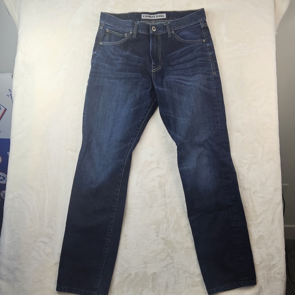 Express Jeans Classic Fit Kingston Tapered Leg Men's 33 x 32 100% cotton